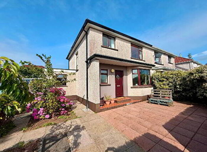 3 Bedroom Semi-Detached House For Sale In Stuart Park, Ballymoney, BT53
