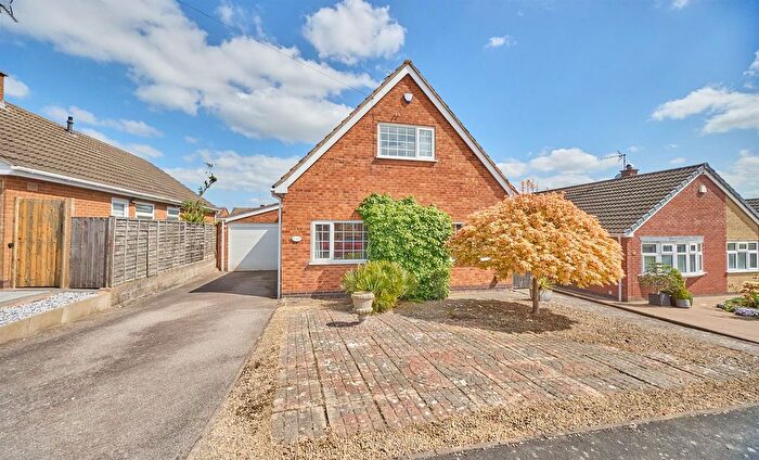 2 Bedroom Detached Bungalow For Sale In De La Bere Crescent, Burbage, LE10