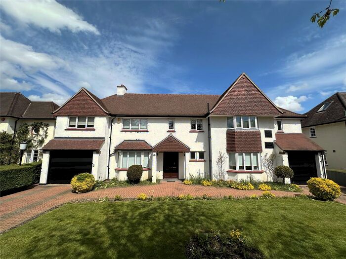 5 Bedroom Detached House To Rent In Barrow Road, Cambridge, Cambridgeshire, CB2