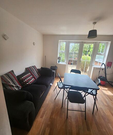 5 Bedroom House To Rent In Casson Drive, Bristol, BS16