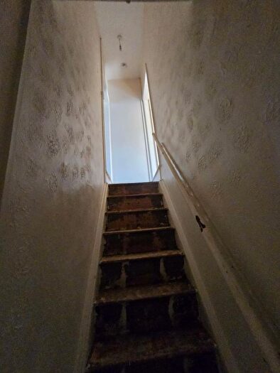 2 Bedroom Terraced House For Sale In Bentley Lane, Walsall, WS2
