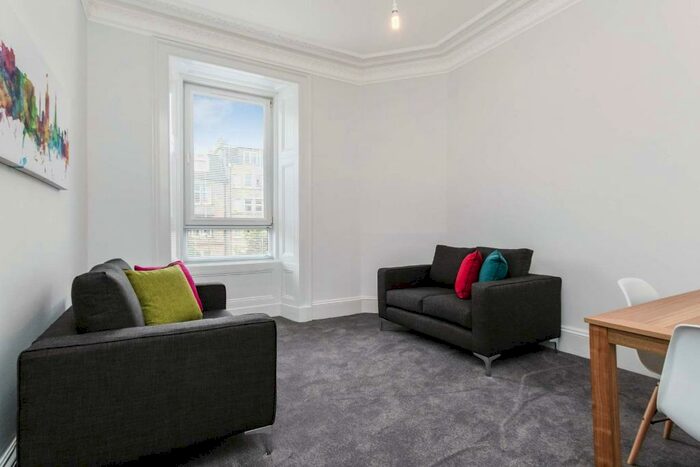 3 Bedroom Flat To Rent In Maxwell Street, Morningside, Edinburgh, EH10