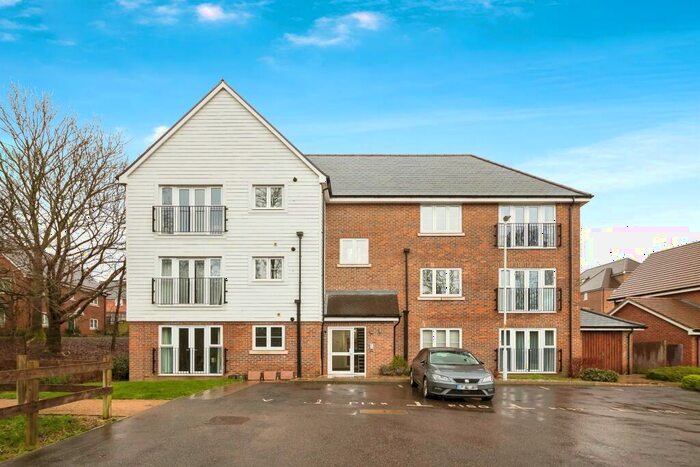 1 Bedroom Apartment To Rent In Haywards Heath, RH16