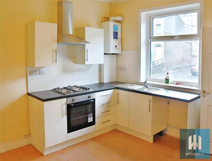1 Bedroom Terraced House To Rent In Bland Street, Lockwood, Huddersfield, HD1