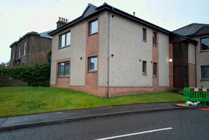 2 Bedroom Flat To Rent In Buick Rigg, Arbroath, Angus, DD11