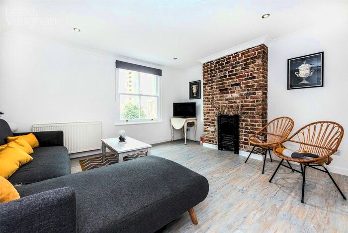 2 Bedroom Flat To Rent In St James Street, Brighton, BN2