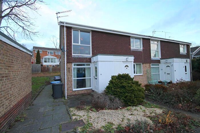 2 Bedroom Apartment To Rent In Barrasford Road, Newton Hall, Durham, DH1