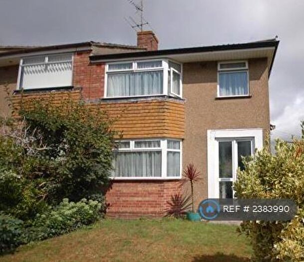 3 Bedroom End Of Terrace House To Rent In Chiphouse Road, Bristol, BS15