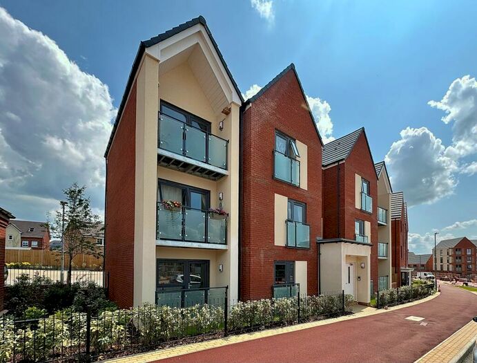 2 Bedroom Apartment To Rent In Apollo Avenue, Fairfields, MK11