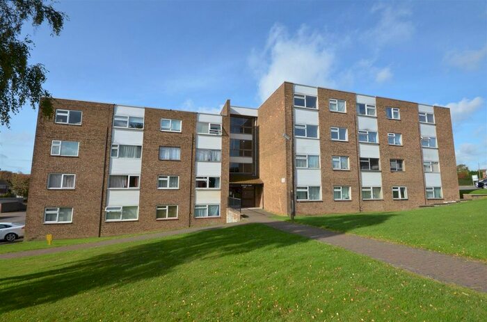 1 Bedroom Flat To Rent In Handcross Road, Luton, LU2