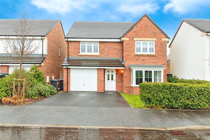 4 Bedroom Property To Rent In Meadowfield Drive, Preston, PR4
