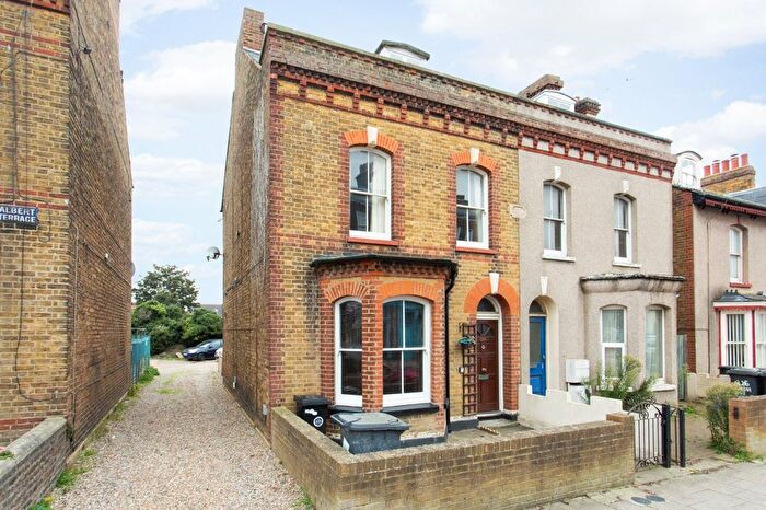 1 Bedroom Flat For Sale In Gff High Street, Herne Bay, Kent, CT6