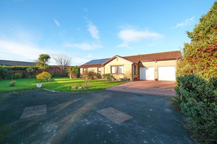 3 Bedroom Detached Bungalow For Sale In Heather Grove, Warkworth, NE65