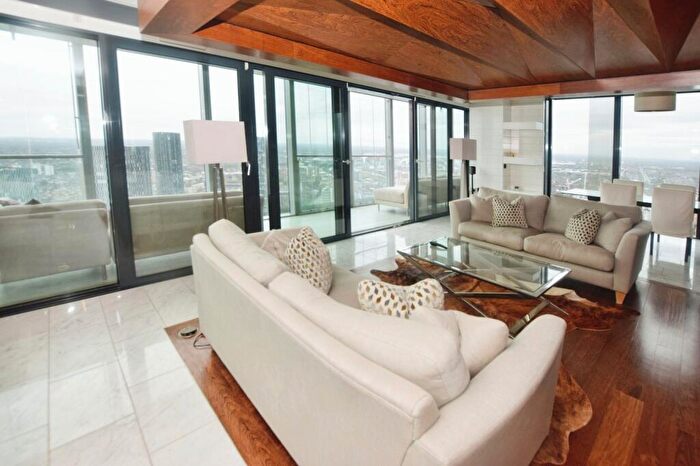 2 Bedroom Flat To Rent In Beetham Tower, Deansgate, Manchester, M3