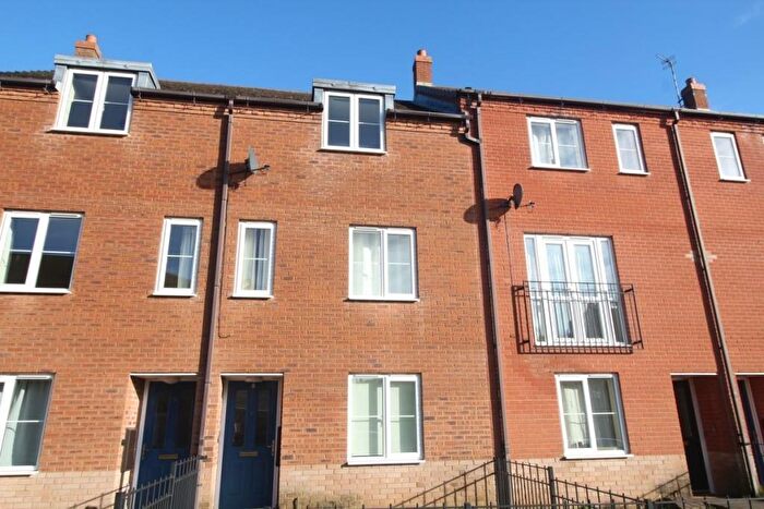4 Bedroom Terraced House To Rent In Whitebeam Way, Nuneaton, CV10