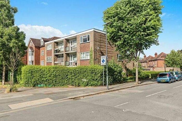 2 Bedroom Apartment To Rent In Woodlands Road, Harrow, HA1