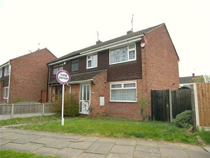 3 Bedroom Property To Rent In Arran Close, Sinfin, Derby, DE24