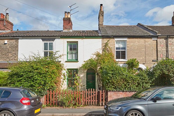 2 Bedroom Terraced House To Rent In Alexandra Road, Norwich, NR2