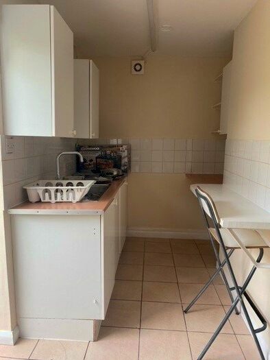 1 Bedroom Flat To Rent In Park Road, London, NW4