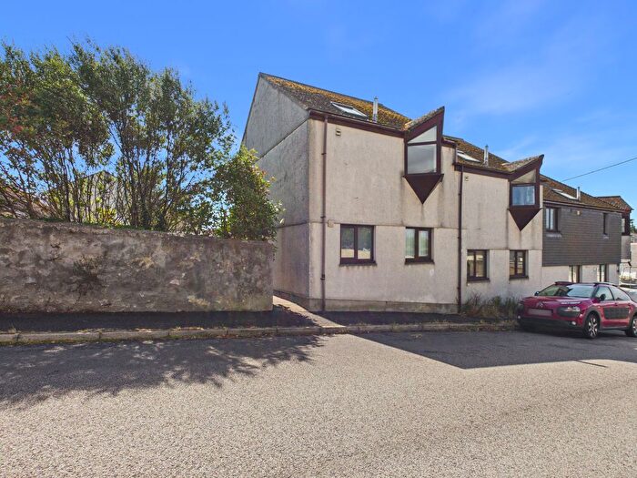 2 Bedroom Property For Sale In Chapel Hill, Hayle, TR27