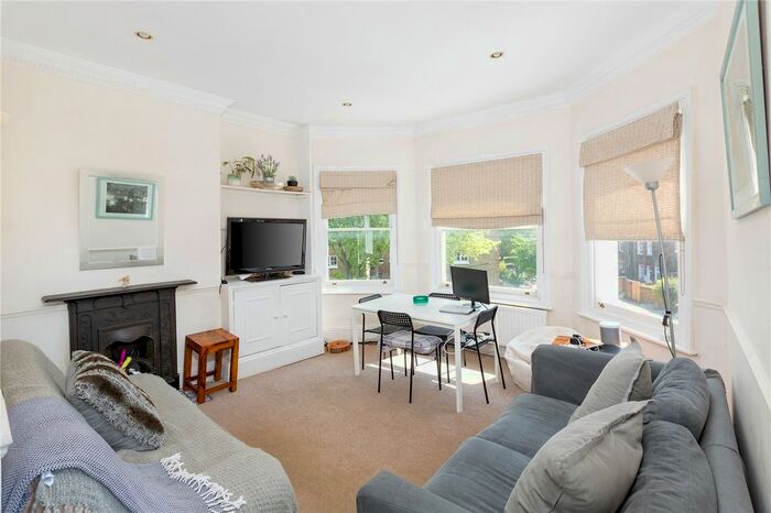 2 Bedroom Flat To Rent In Kendoa Road, London SW4