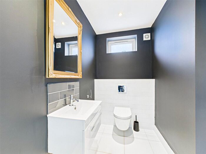5 Bedroom Detached House For Sale In Hinton Wood Avenue, Highcliffe, Dorset, BH23