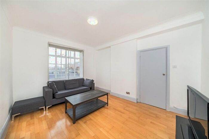 1 Bedroom Flat To Rent In Quebec Court, Seymour Street, London, W1H