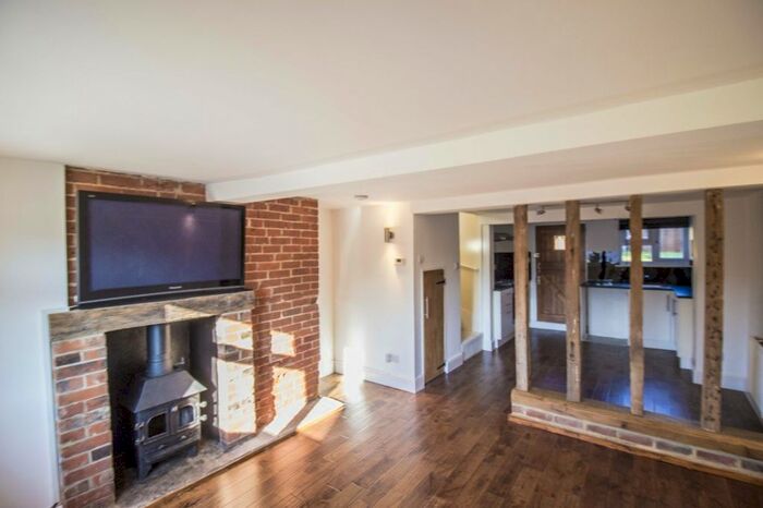 1 Bedroom Semi-Detached House To Rent In Bures Road, Sudbury, Suffolk, CO10