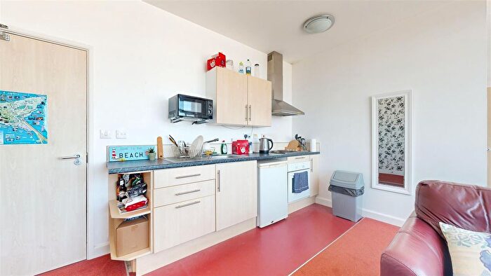1 Bedroom Flat For Sale In Portland, DT5