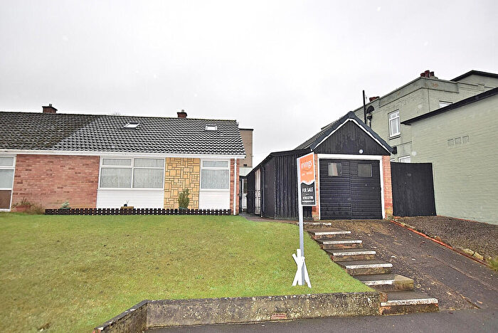 2 Bedroom Semi-Detached Bungalow For Sale In Westridge Crescent, Catterick Garrison, DL9