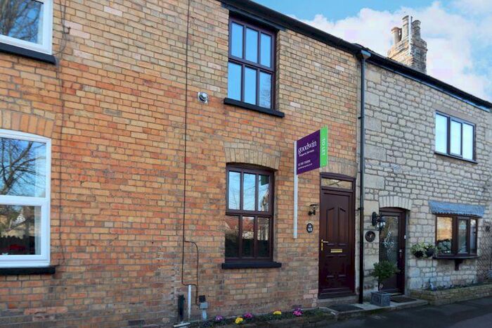 2 Bedroom Cottage To Rent In Rock Road, Stamford, PE9