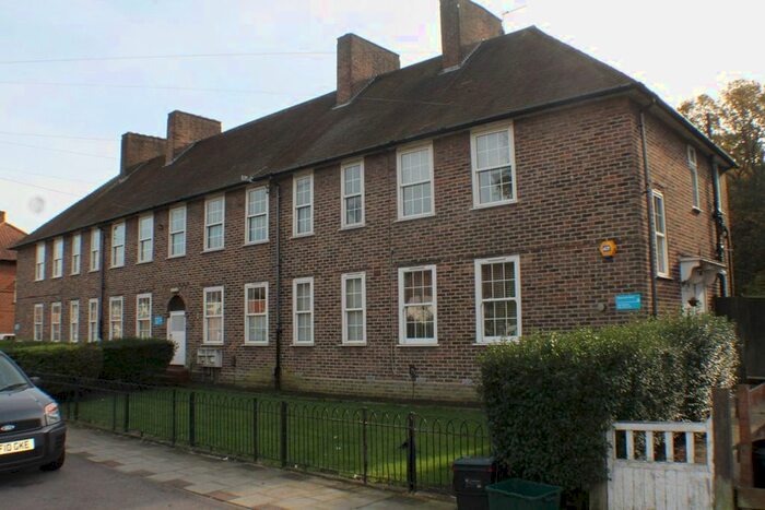 1 Bedroom Maisonette To Rent In Charminster Road, London, SE9