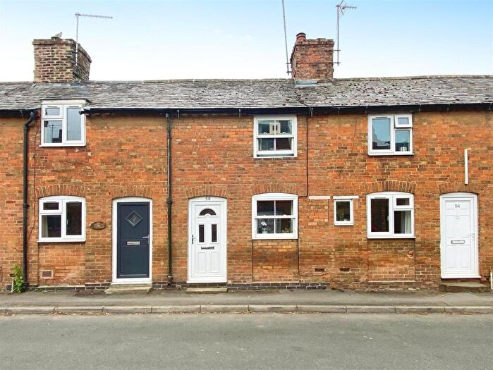 2 Bedroom Terraced House For Sale In New Street, Shipston-on-Stour, CV36