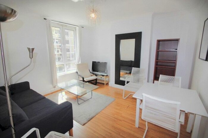 3 Bedroom Flat To Rent In Prusom Street, London, E1W