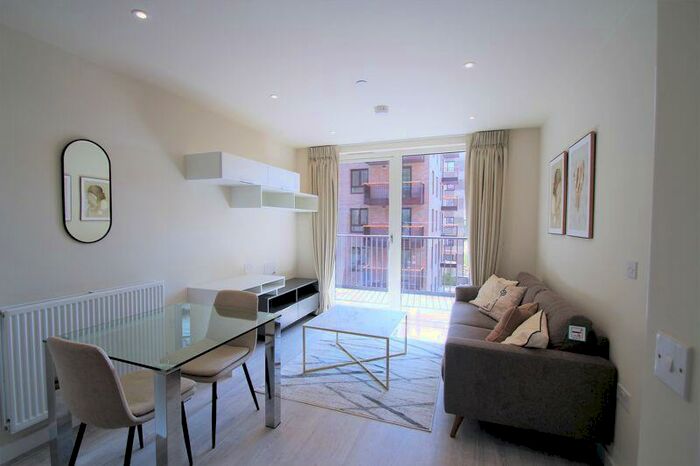 1 Bedroom Flat To Rent In Taro Apartments, Eastman Village, Harrow, HA1