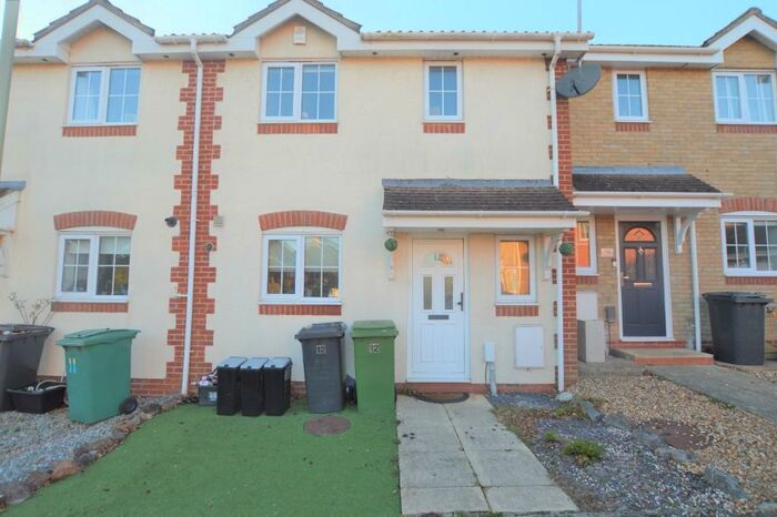 3 Bedroom Terraced House To Rent In Goldcrest Close, Waterlooville, Hampshire, PO8