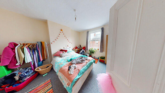 2 Bedroom Terraced House To Rent In Harold Walk, Hyde Park, Leeds, LS6