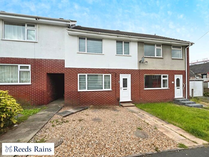 3 Bedroom Terraced House To Rent In Bilton Street, Stoke-on-Trent, Staffordshire, ST4