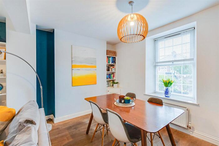 2 Bedroom Cottage For Sale In Pantmawr Road, Whitchurch, Cardiff, CF14