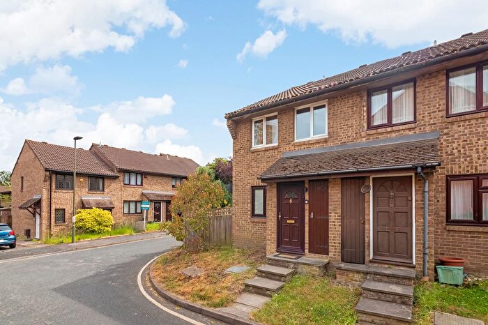 1 Bedroom Terraced House For Sale In Collingwood Close, London, SE20