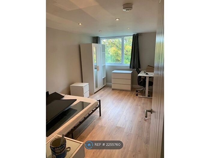 2 Bedroom Flat To Rent In St. Ann's Close, Newcastle Upon Tyne, NE1