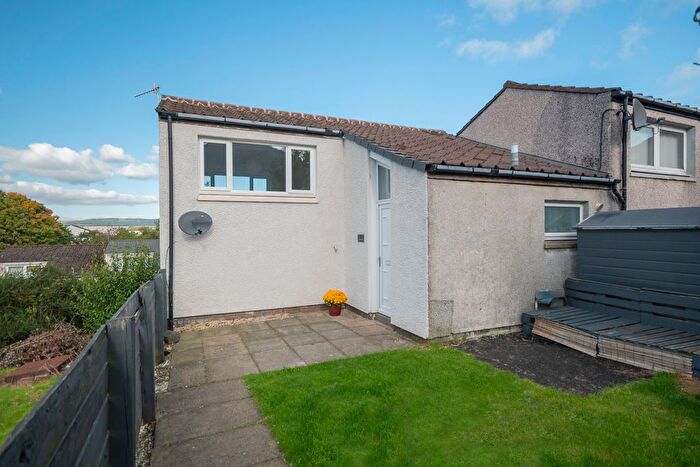 3 Bedroom End Of Terrace House For Sale In Birch Road, Cumbernauld, G67