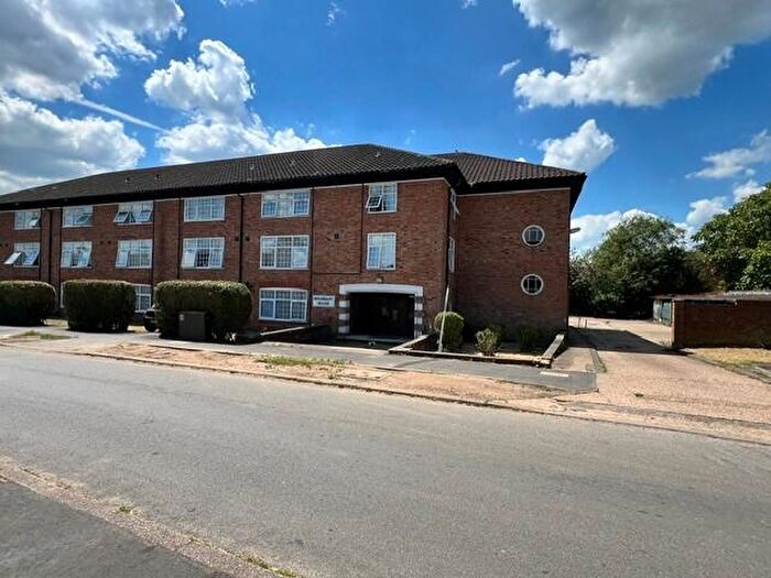 Studio To Rent In Boundary Lane, Welwyn Garden City, AL7
