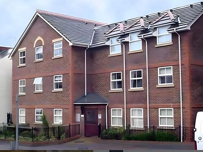 1 Bedroom Apartment To Rent In Stanshawe Court, Stanshawe Road, Reading, Berkshire, RG1
