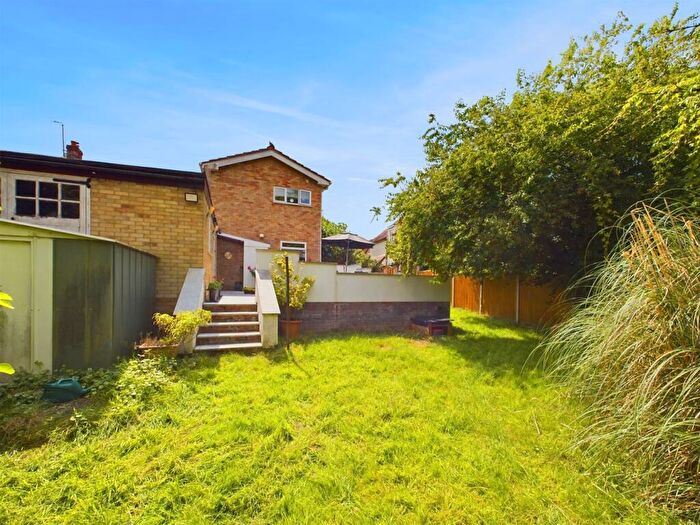4 Bedroom Detached House For Sale In The Wheatridge East, Upton St. Leonards, Gloucester, GL4