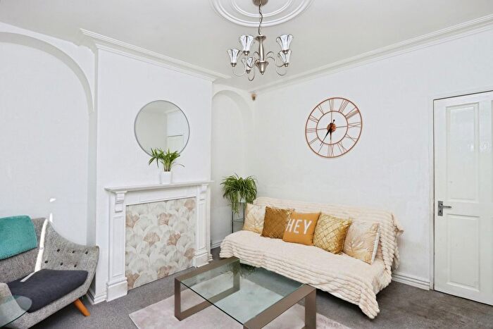 3 Bedroom Terraced House For Sale In Priestley Street, Sheffield, South Yorkshire, S2