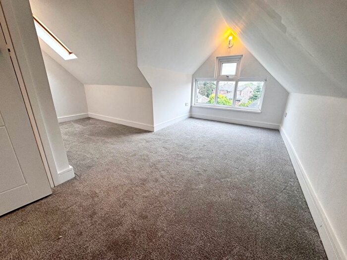 2 Bedroom Flat To Rent In Carlton Road, Bournemouth, BH1