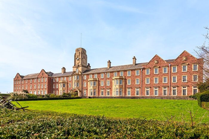 3 Bedroom Flat For Sale In College Road, Caerleon, Caerleon, NP18