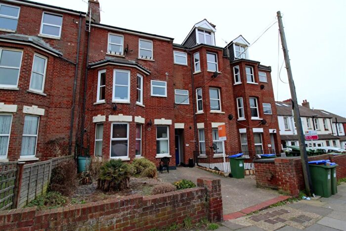 1 Bedroom Apartment To Rent In Claremont Road, BN25
