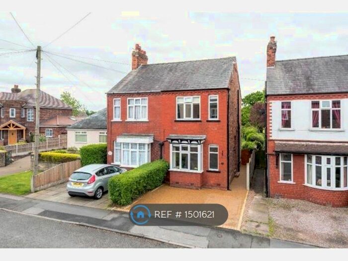 3 Bedroom Semi-Detached House To Rent In Hartford Road, Davenham, Northwich, CW9